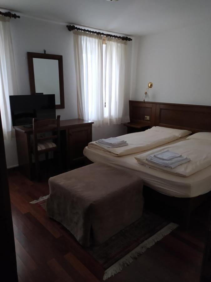 Locanda Aurora-Garni Азиаго Екстериор снимка
